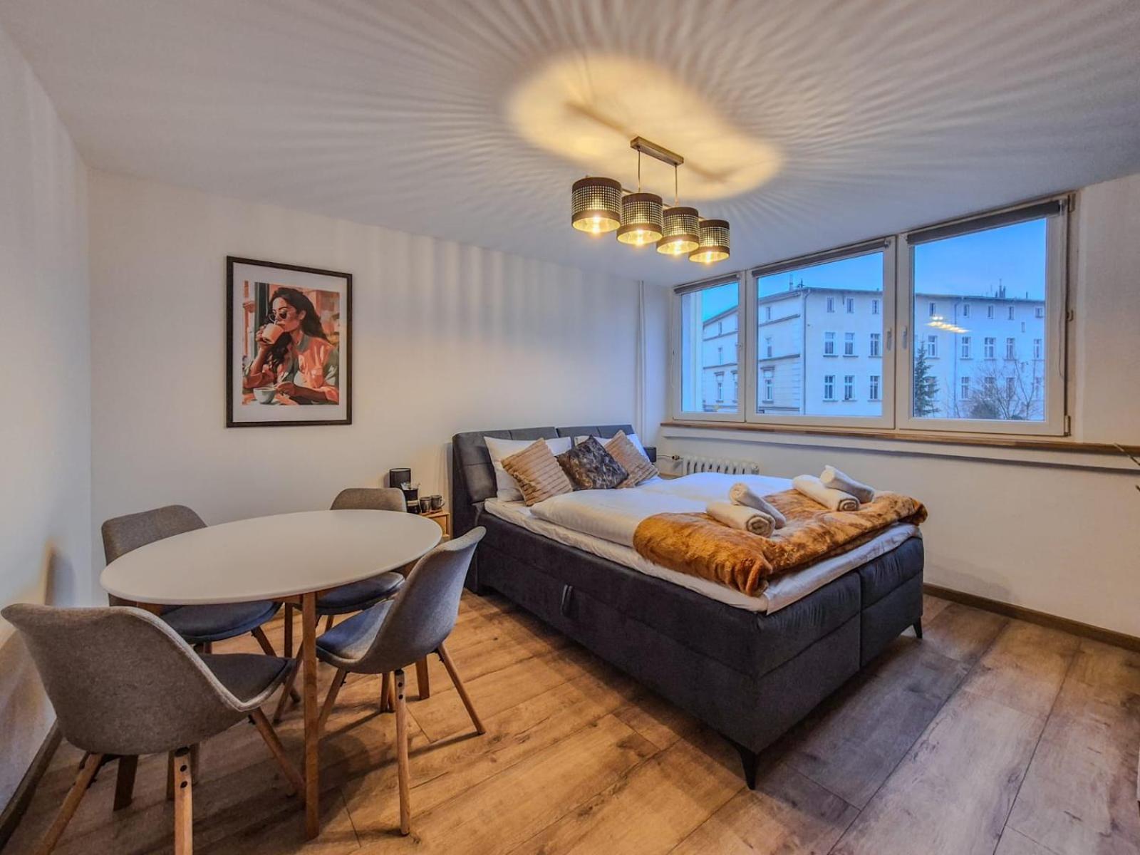 Espresso Corner Apartment